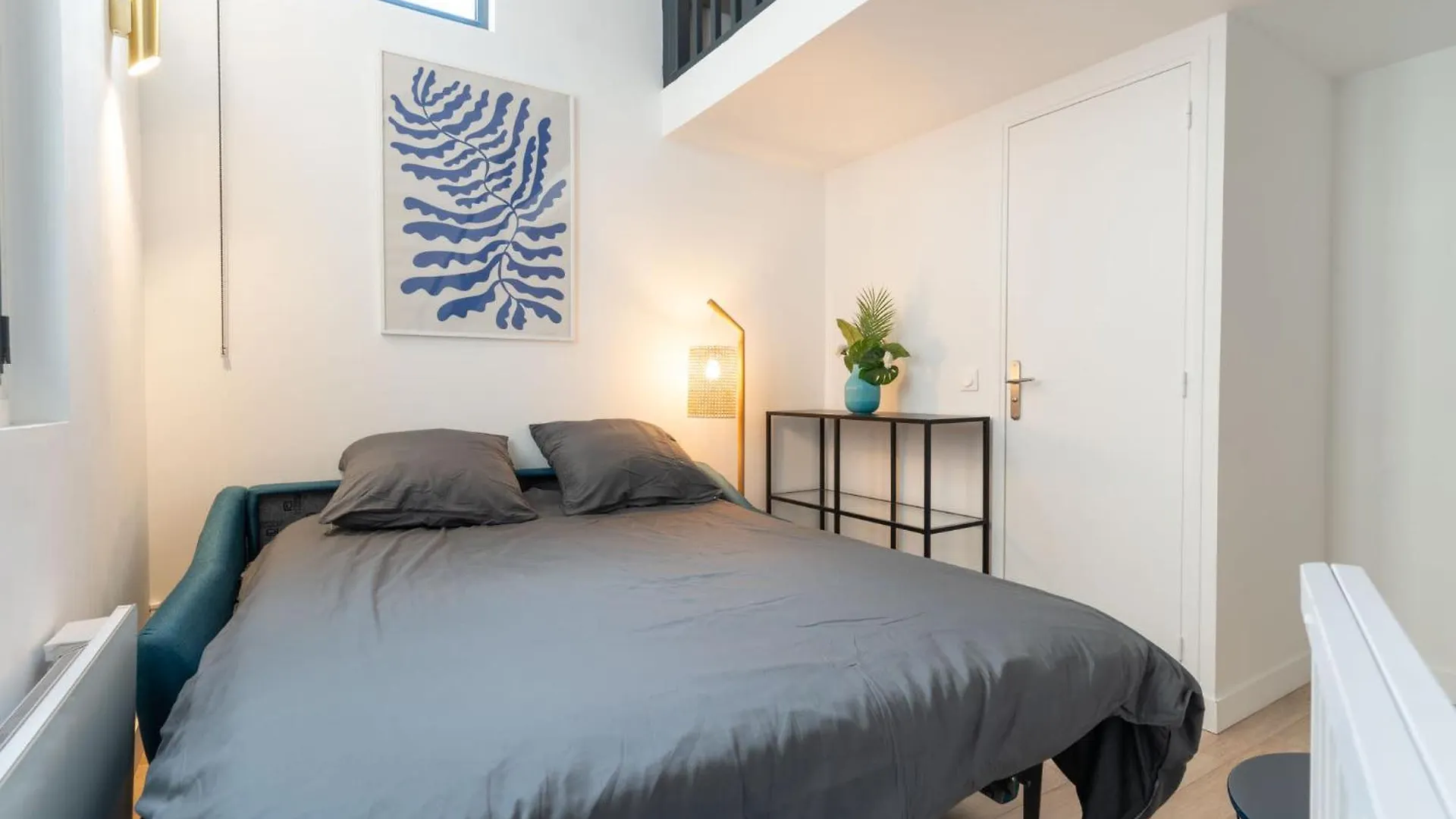 Loft House 2 Bedroom Bastille Ac By Lcc Agency Paris