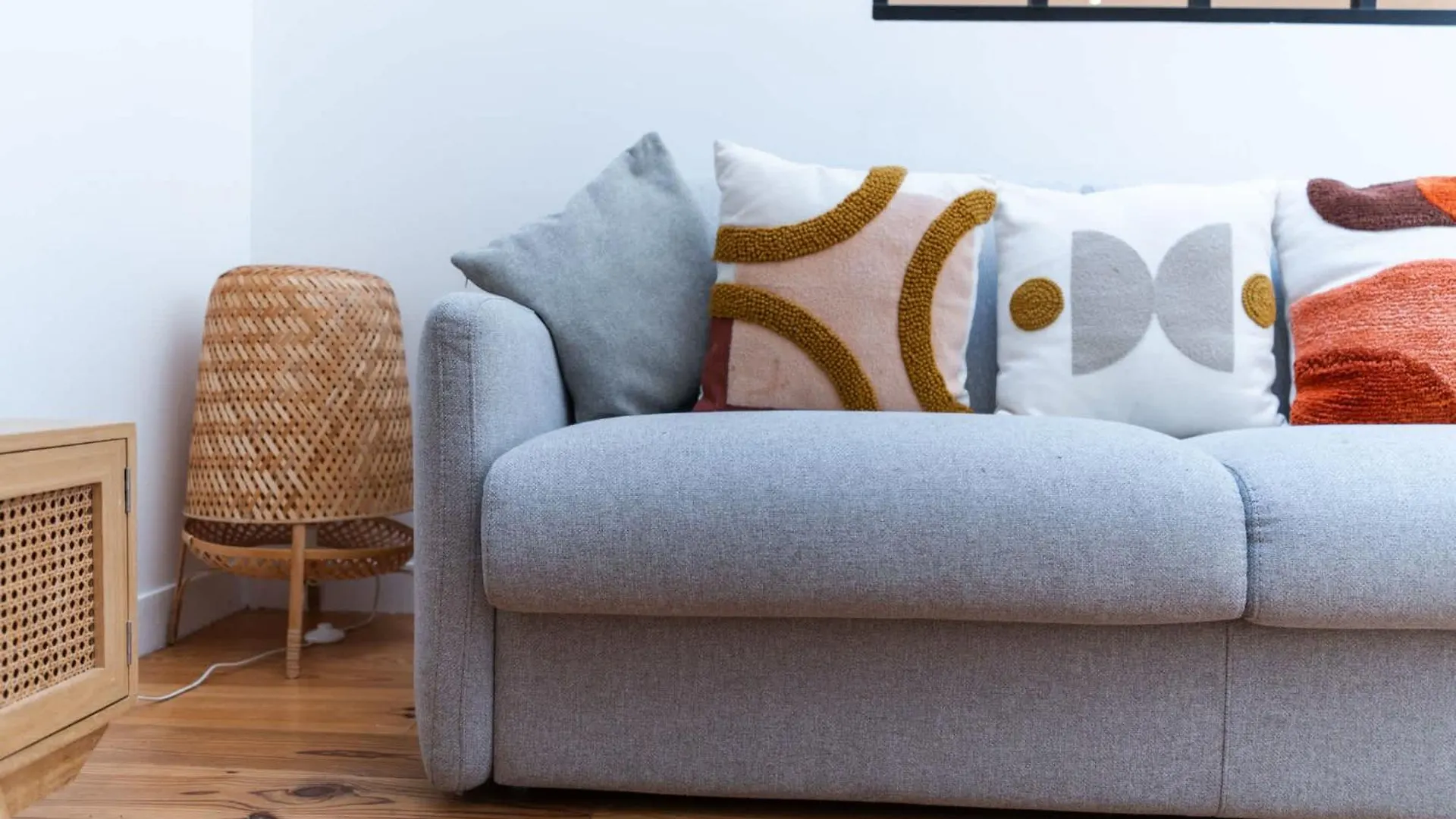 Loft House 2 Bedroom Bastille Ac By Lcc Agency Paris